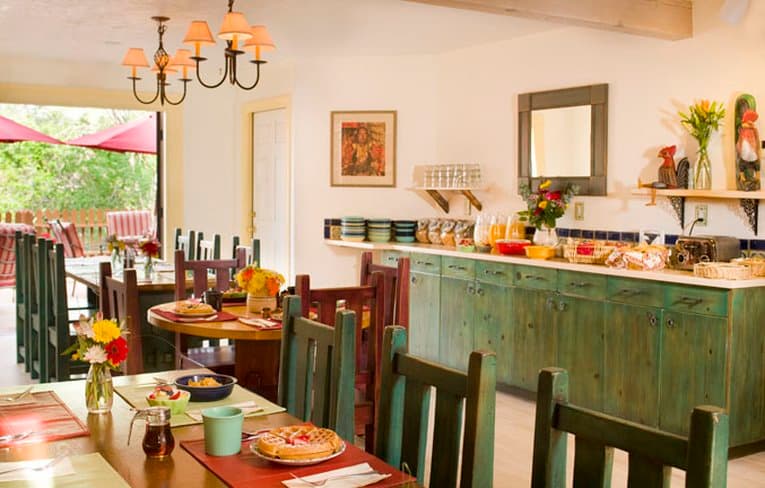 Inn On The Paseo