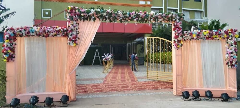 Pabitra Royal Regency