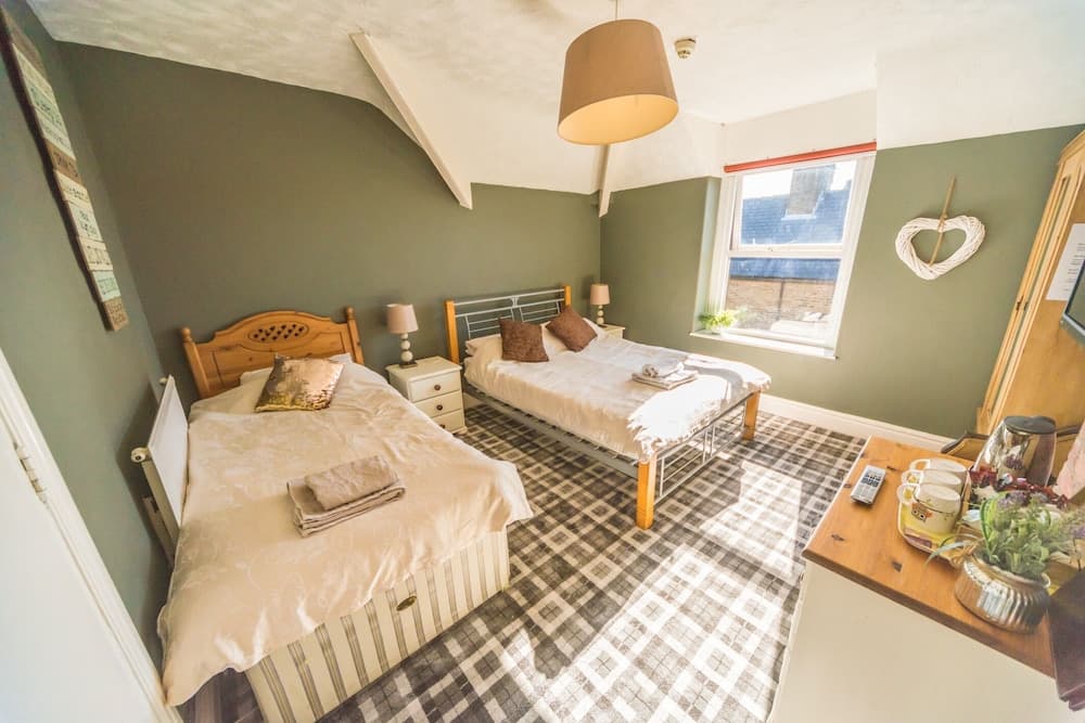 Compton Guest House
