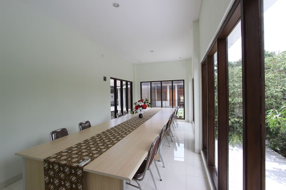 Three-G Homestay