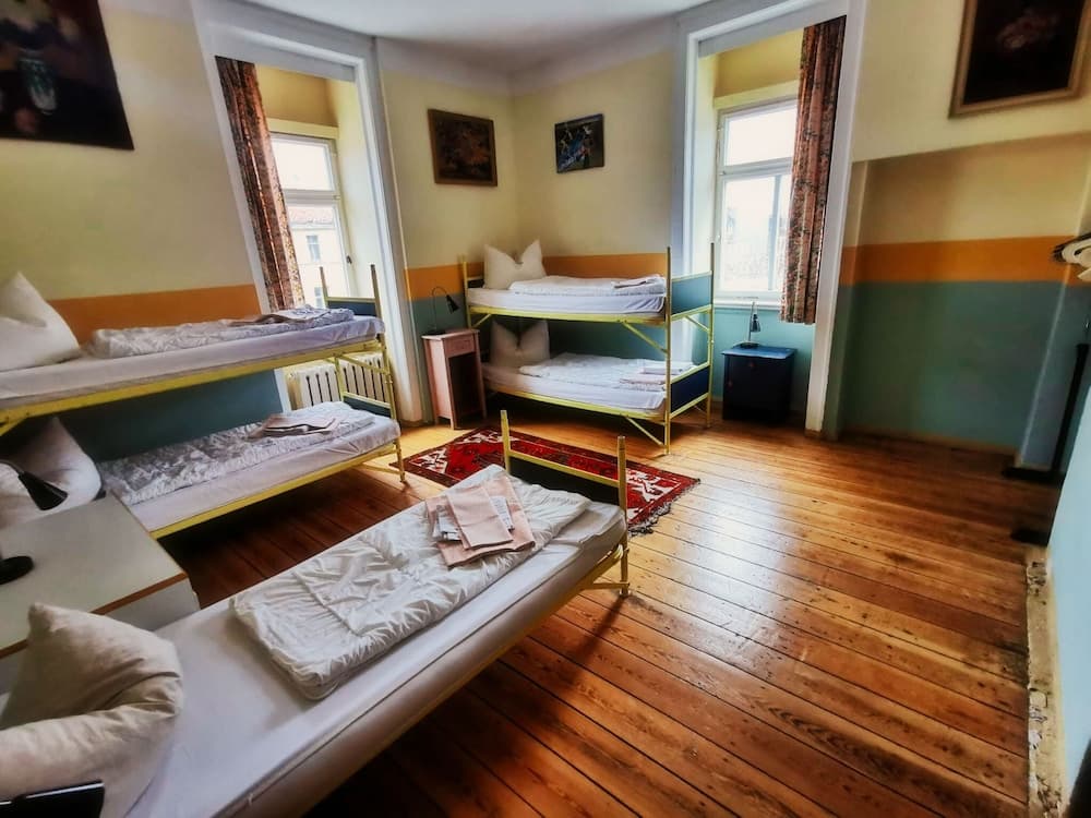 Hummel Hostel