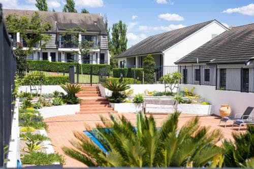 Camden Valley Inn