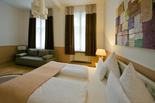 Monello Apartments