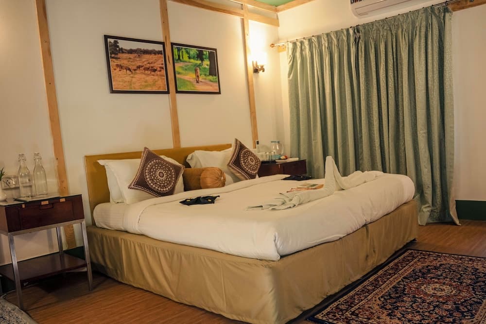 Wilderness camp Resort Pench