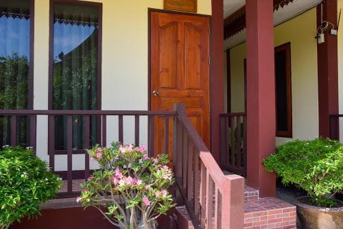 Sangaroon Resort