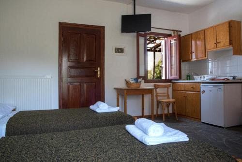 Nicolas Pension