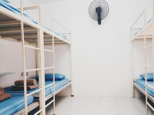 Hostel 69