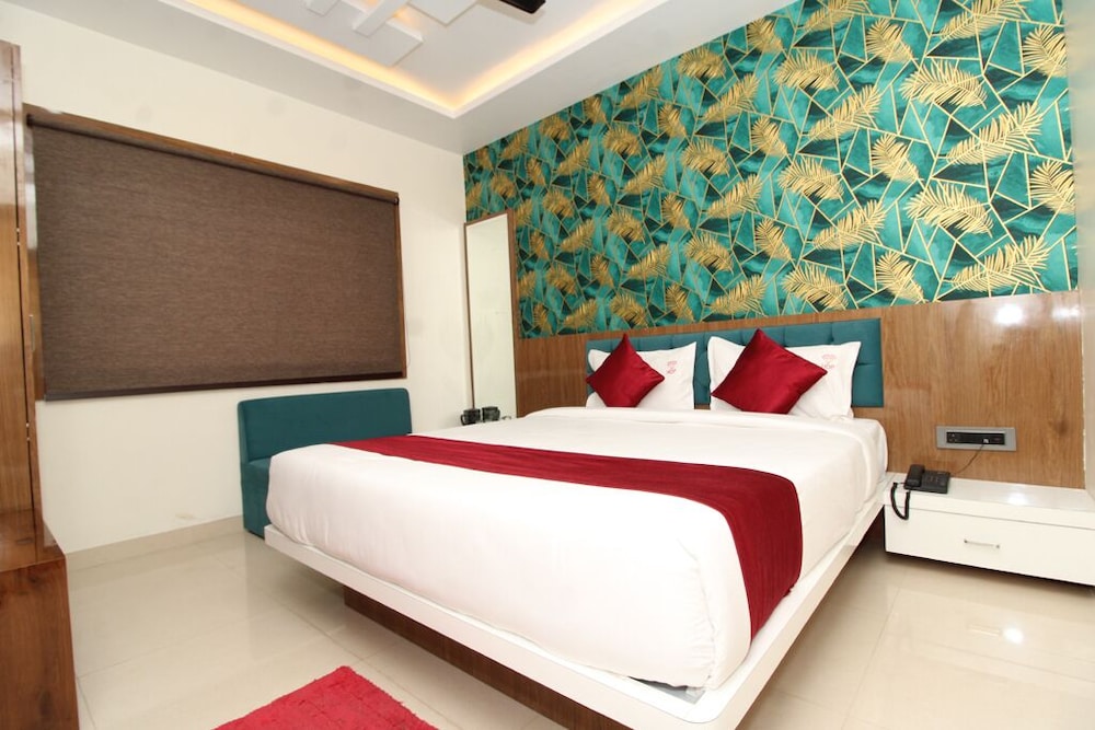 Hotel Diamond Palace
