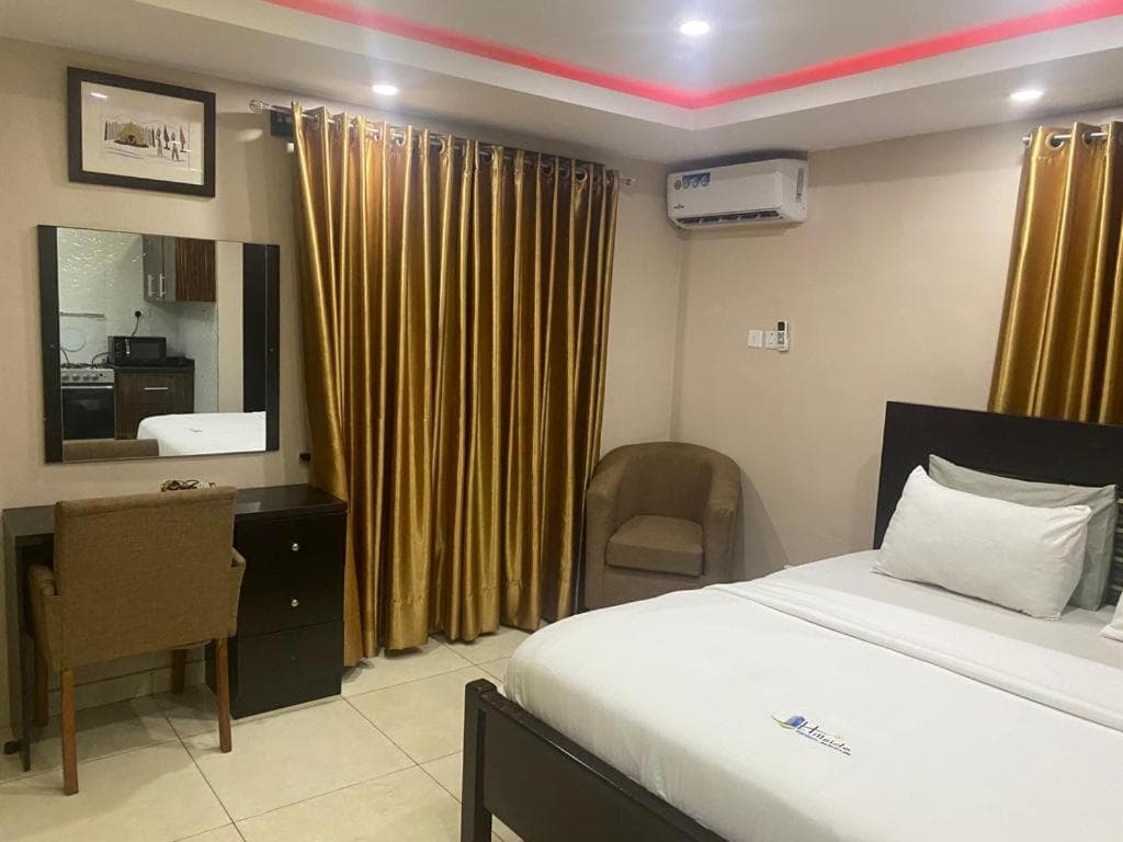 Hillside Gardens Studio A- 7B Abimbola Awoniyi Close Victoria Island