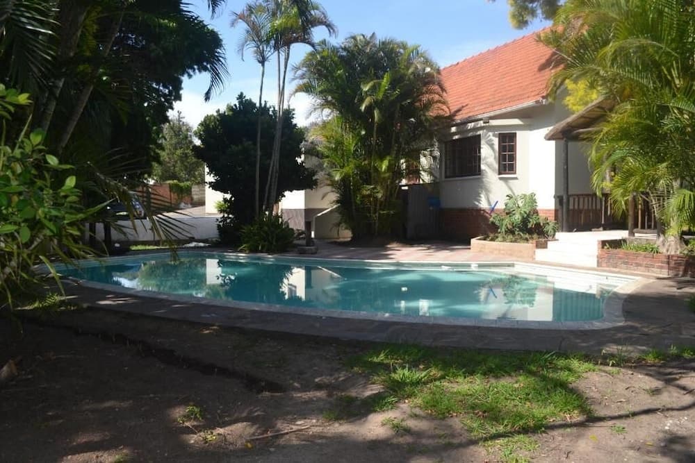 Cycad Lodge