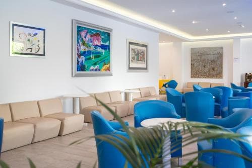 Guya Wave Hotel