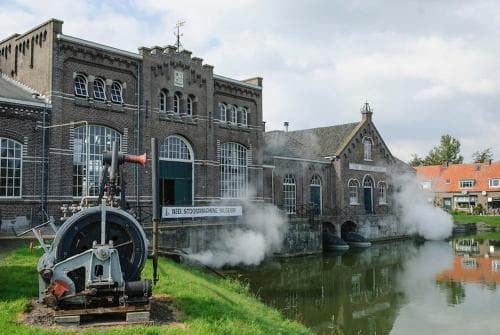 De Halve Maan