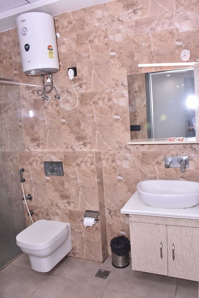 Chhavi Hotels