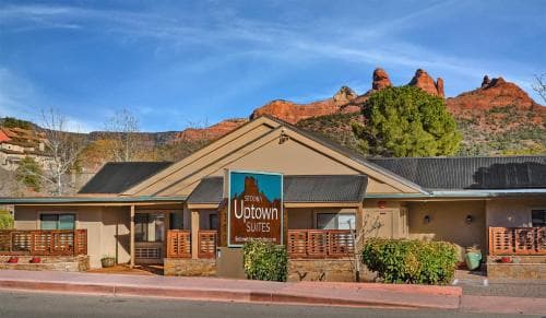 Rodeway Inn & Suites Iris Garden