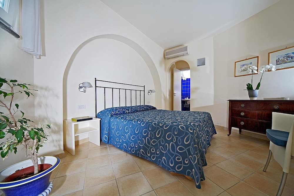 Hotel Senaria