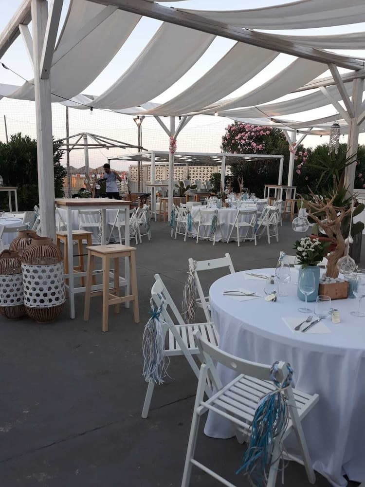 Gazebo Rooms