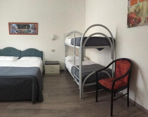 Hotel Capitol