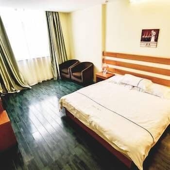 Bestnight Inn