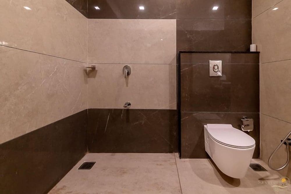 Savitri Resorts