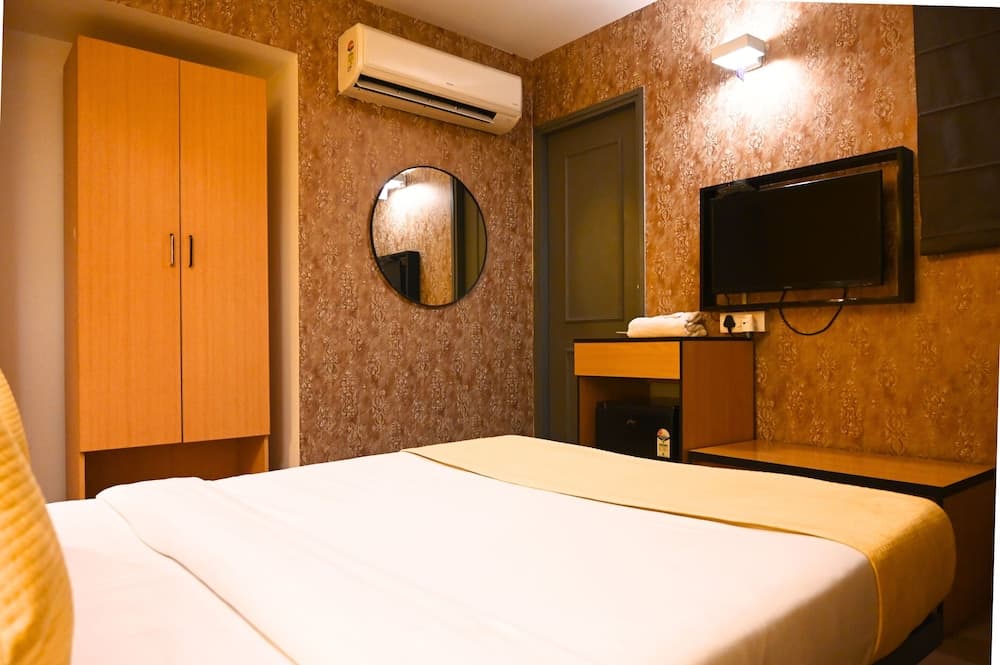 MY ONE HOTEL