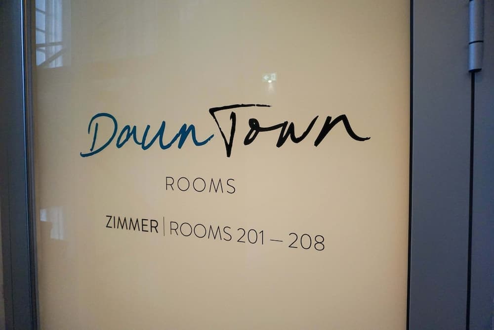 DaunTown Rooms
