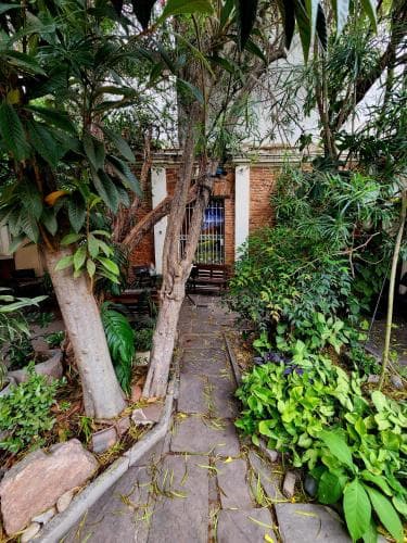 El Chabot Hostel