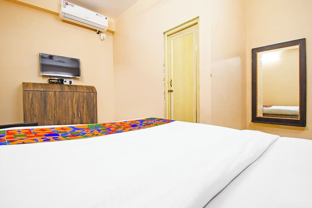 Fabhotel Royal Lagoon