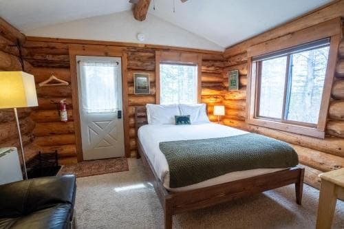 Hatcher Pass Bed & Breakfast