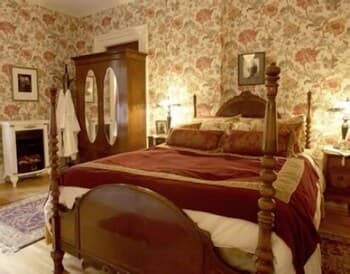 Moondance Inn Bed & Breakfast