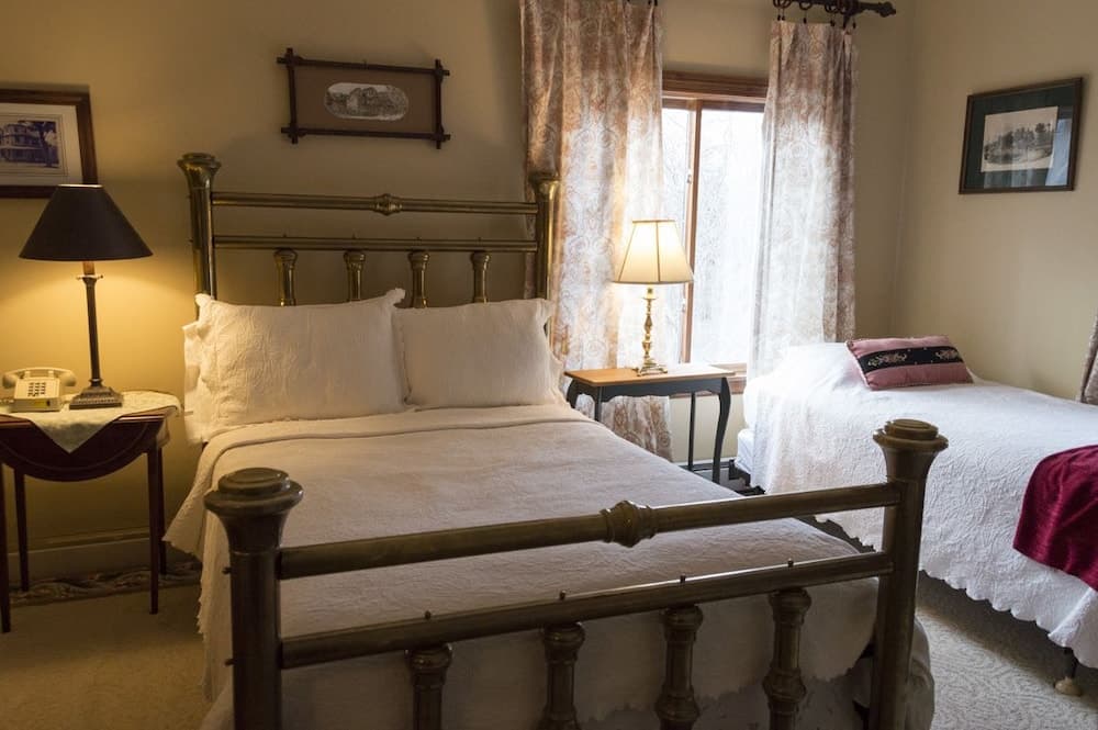 Washington Irving Inn