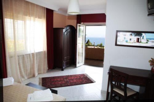Casa Galez Bed & Breakfast
