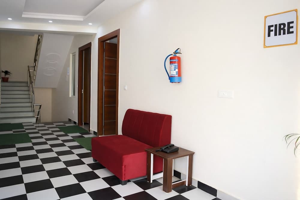 Hotel Bindram Palace