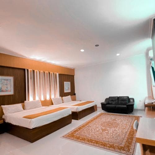 Dinasty Smart Hotel