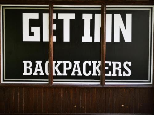 Get Inn Backpackers