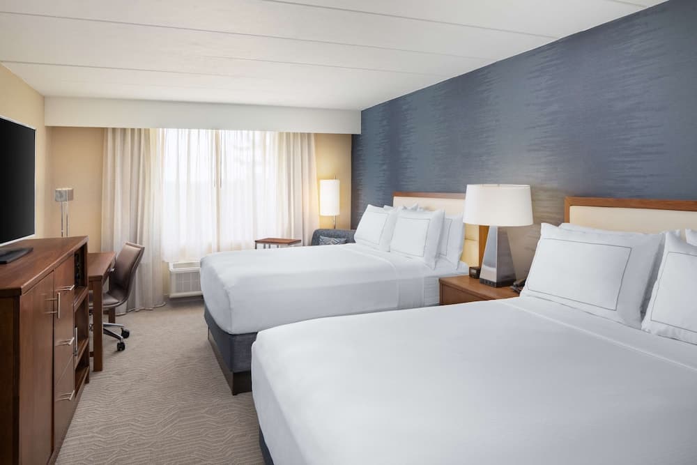 DoubleTree by Hilton Ann Arbor, MI