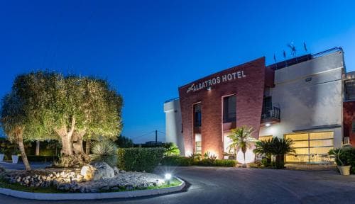 Albatros Hotel