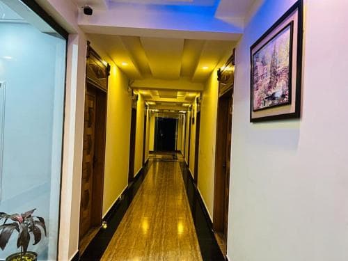 Aakas Hotel