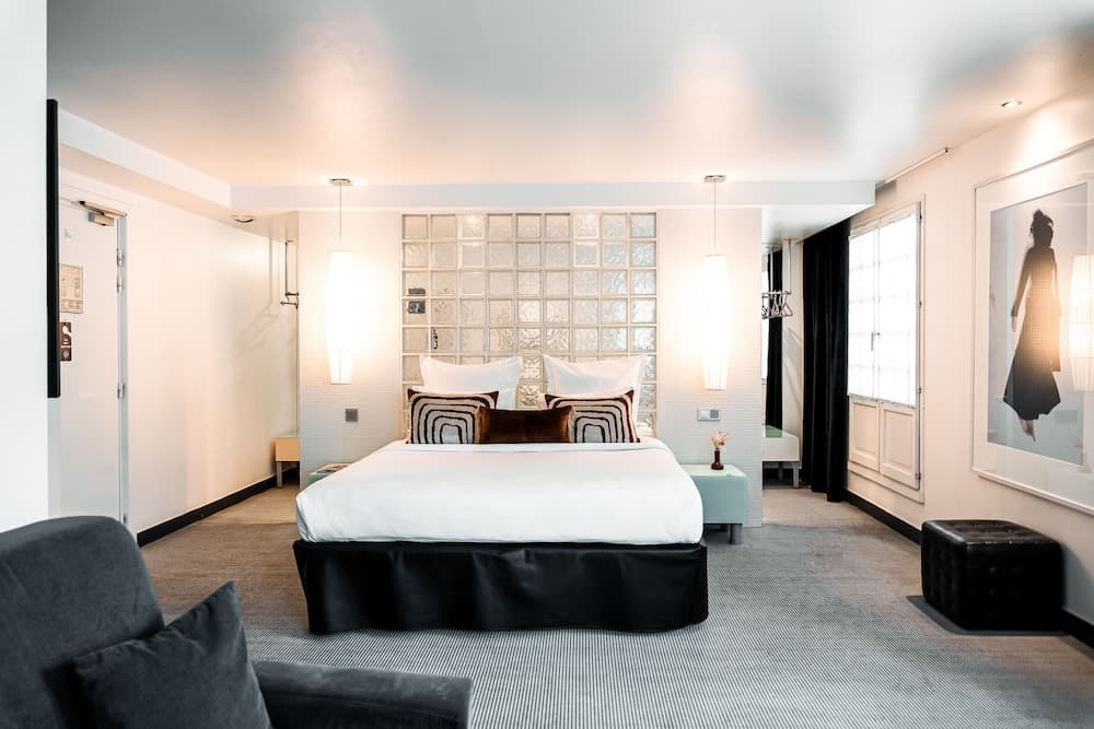 Kube Hotel Paris