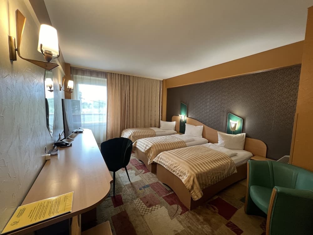 Hotel Ambassador
