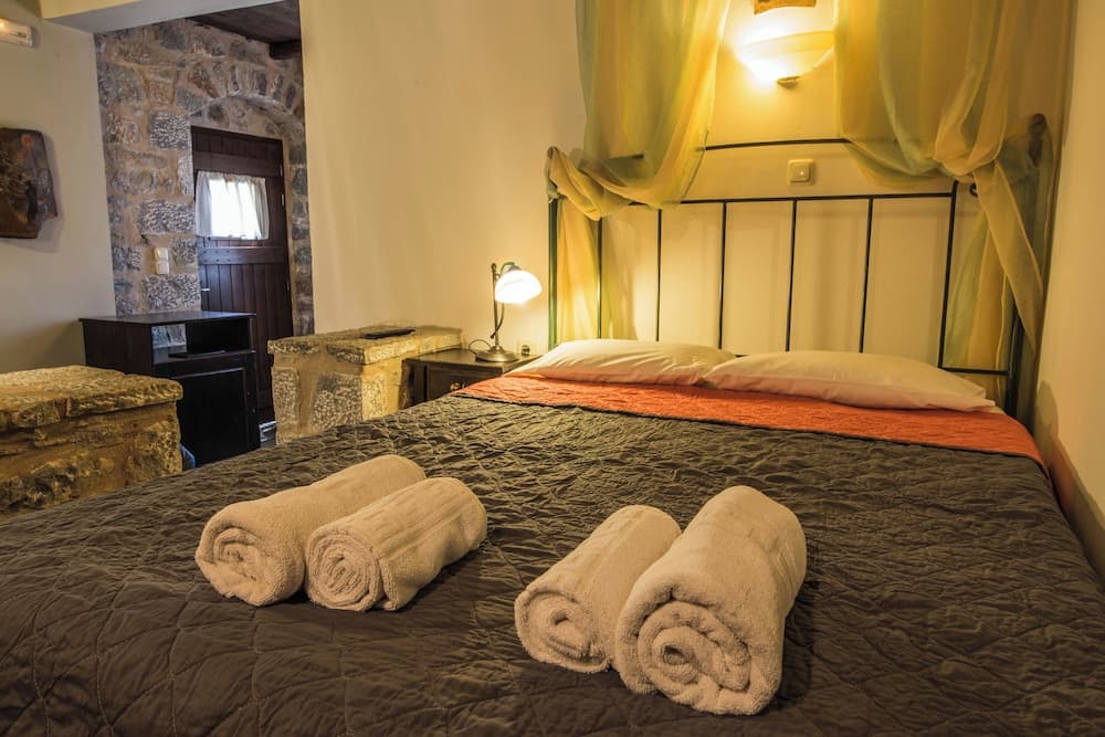 Psamathous Guesthouse