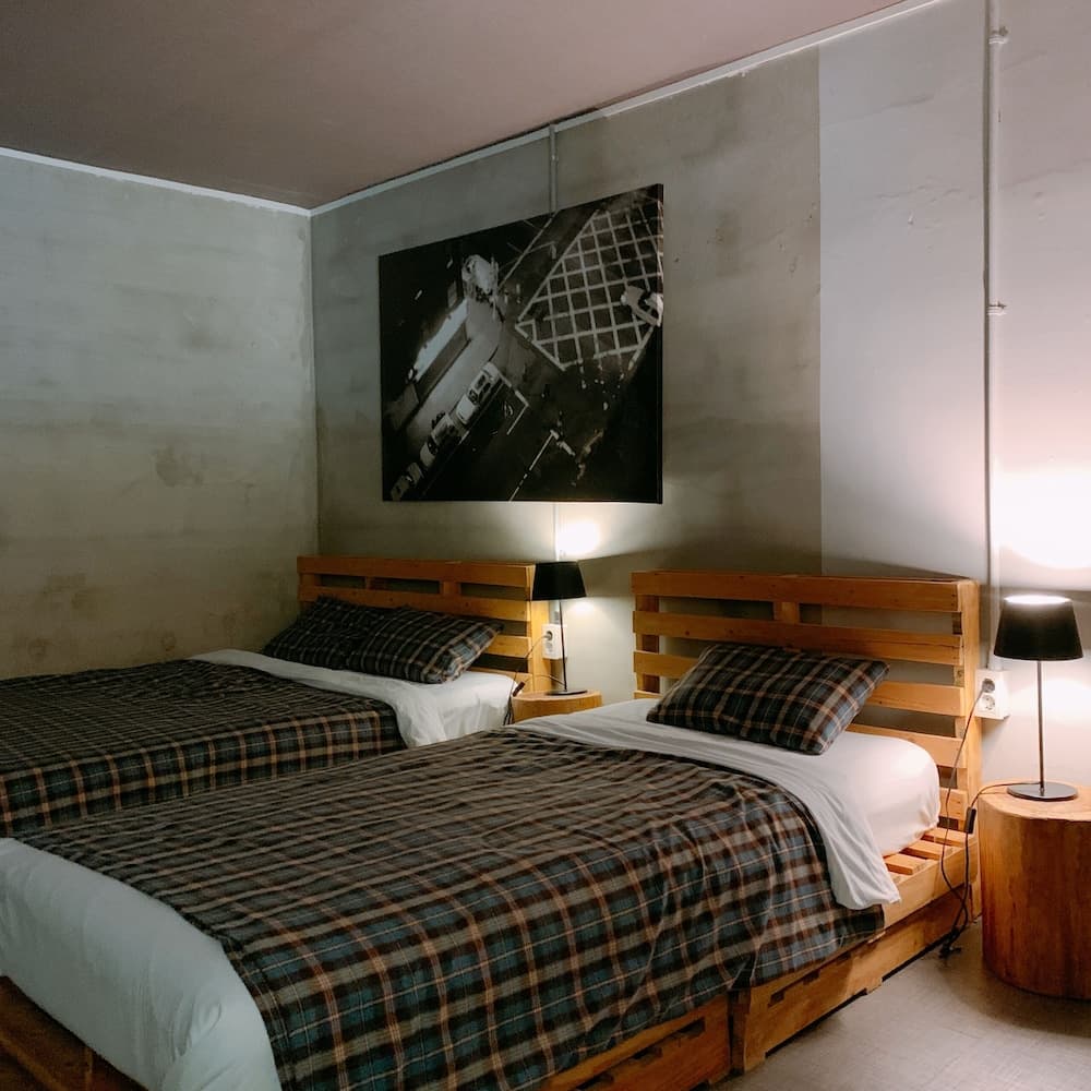 MIDO Hostel