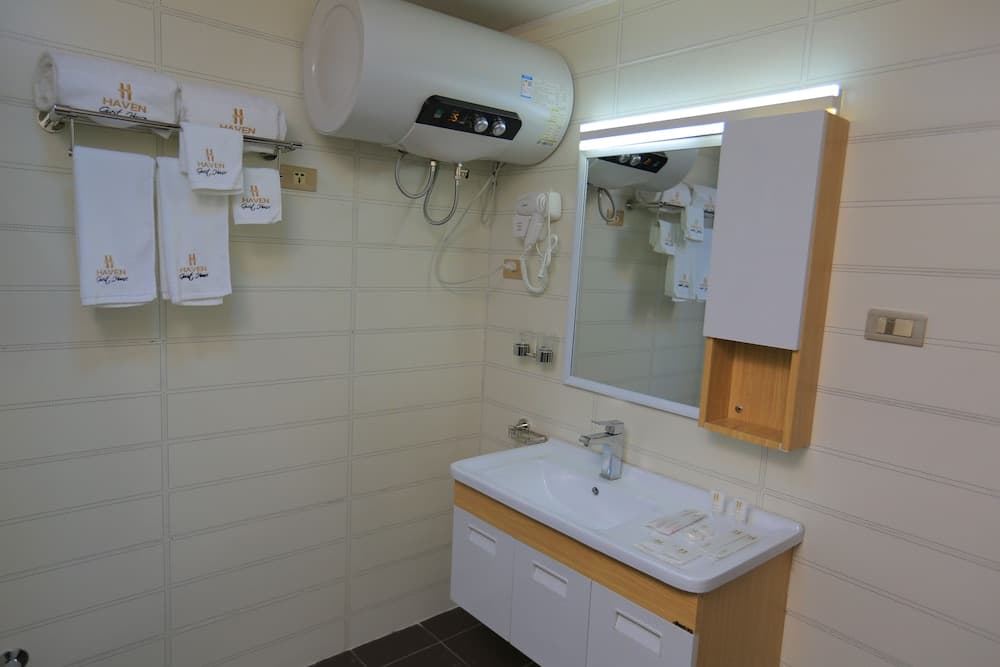 Haven Hotel