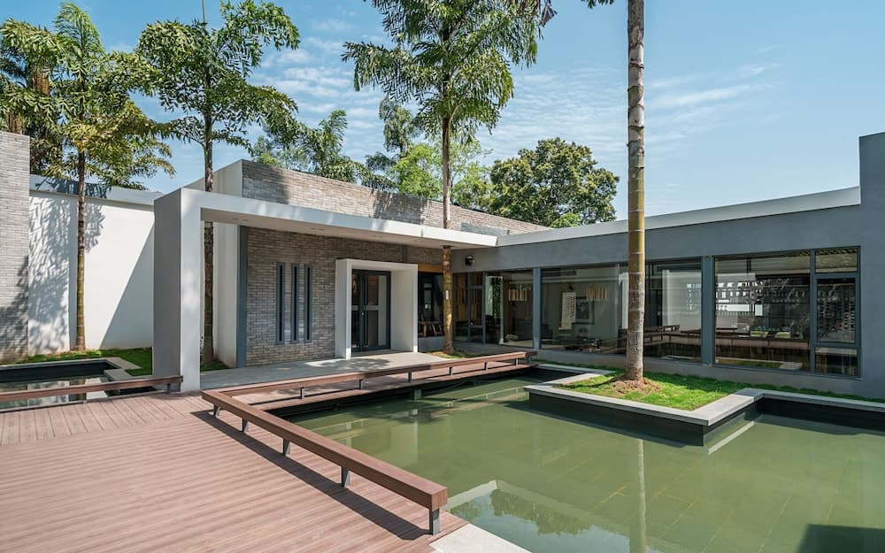 Moon Villa