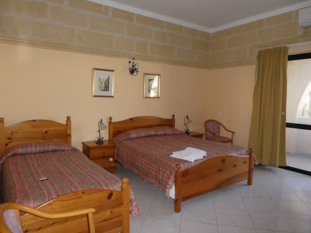 San Antonio Guesthouse