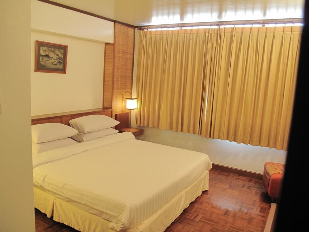 Dusit Hotel