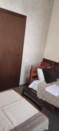 R Hostel