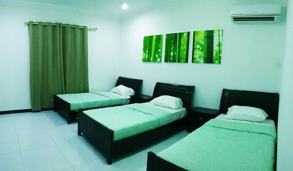 Casa De Doha Hostel