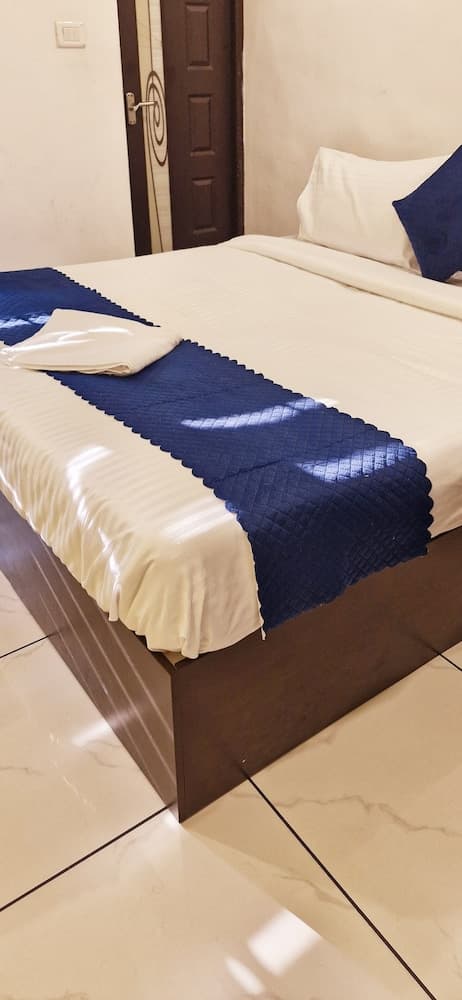 Hotel F Sqaure