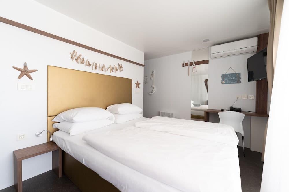 Barbara Piran Beach hotel