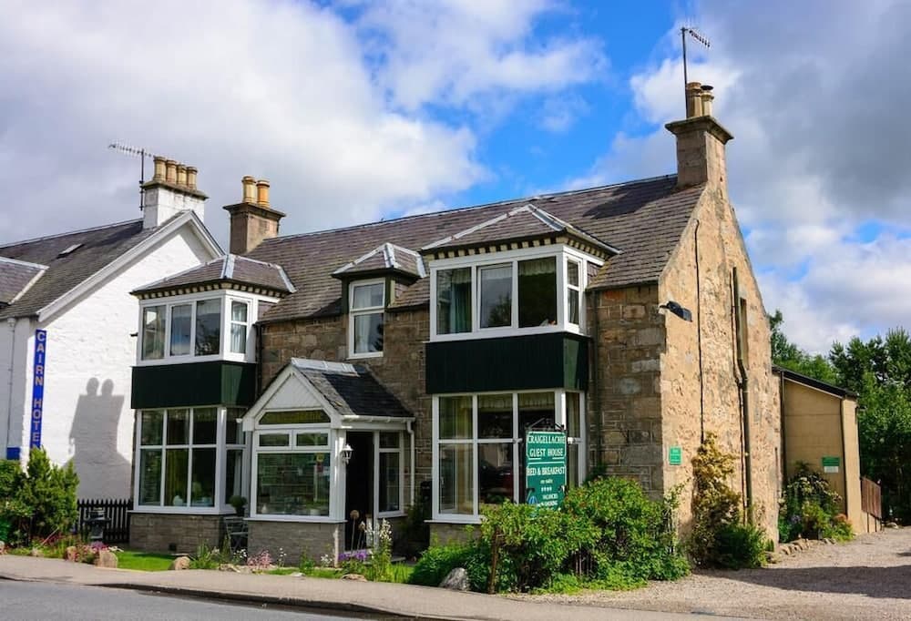 Cairn Hotel Inn